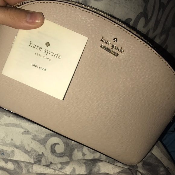 kate spade Handbags - Kate Spade purse/crossbody